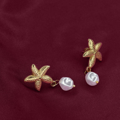 Astra Pearl Earring | 18K Gold Plated