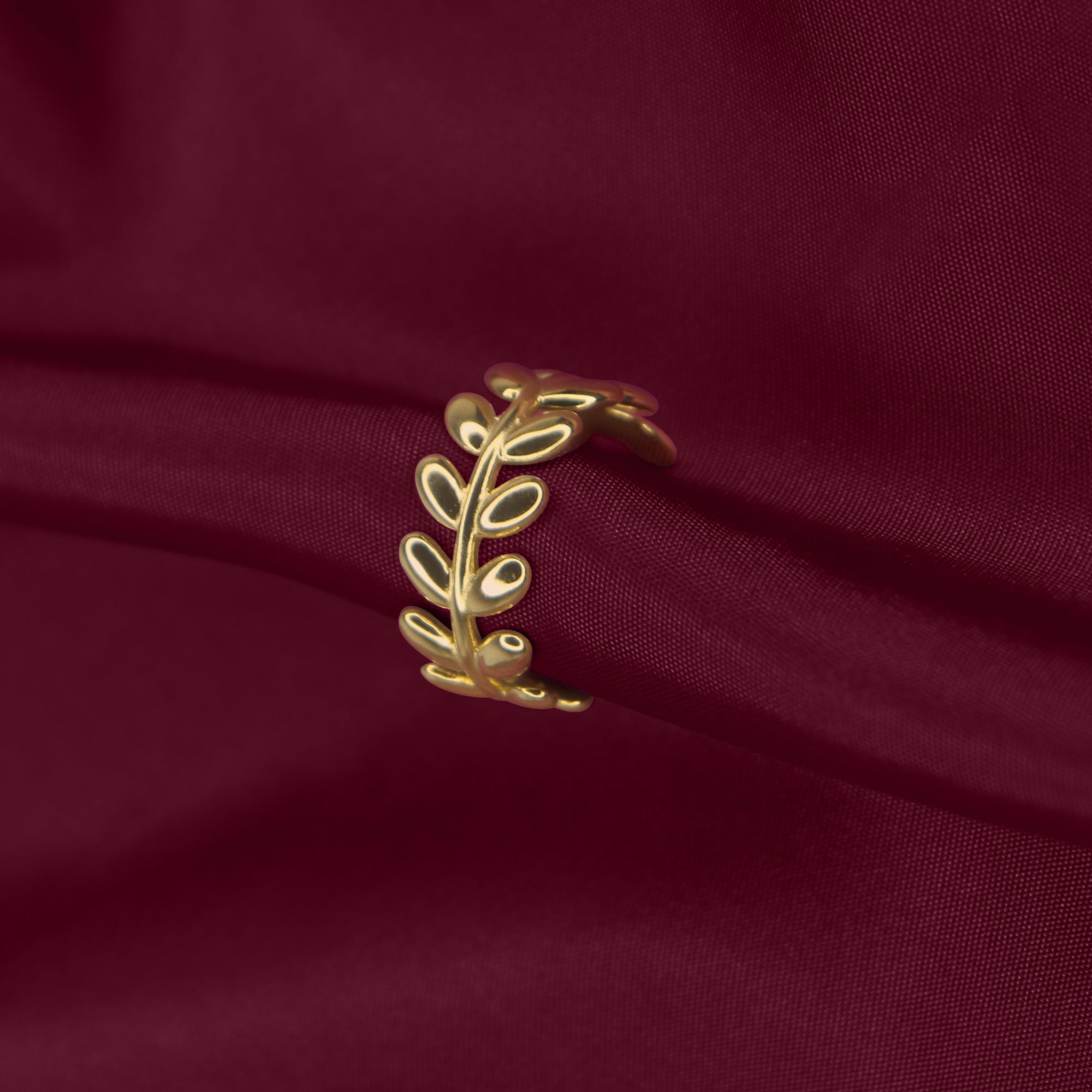 SOHIRA Leaflet Ring | 18K Gold Plated