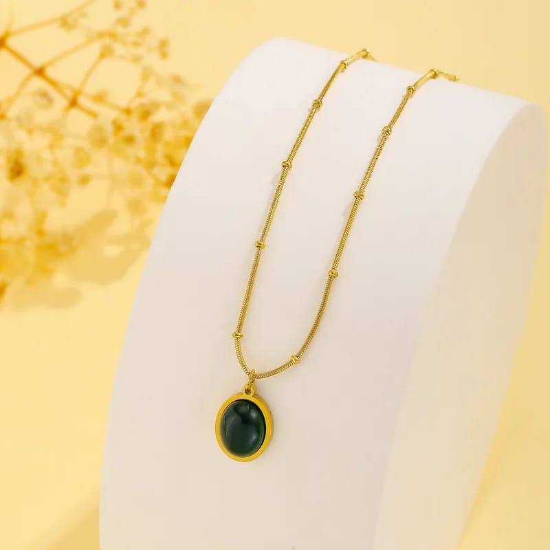 Aurora Emerald Necklace | 18K Gold Plated