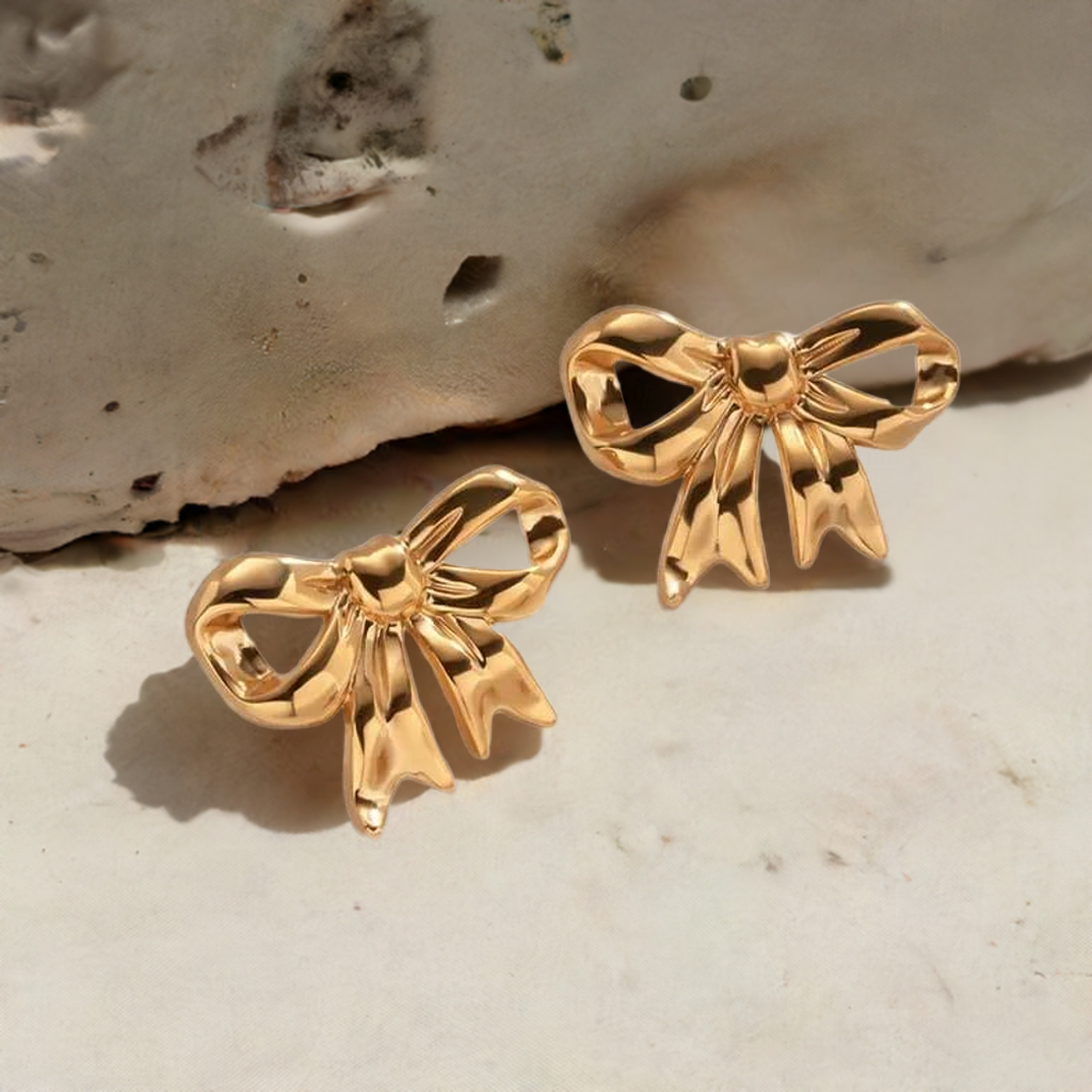 Bow Charm Earring Large | 18K Gold Plated
